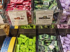 -VENCHI 闻绮(北京国贸商城店)