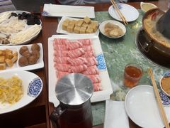 -楼外楼大刀肉传统火锅(西安大路店)