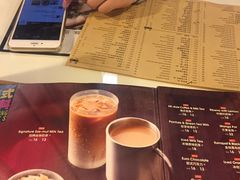 -新大咀港式茶餐厅(宝山万达店)