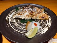 焗三文鱼头-本逸·割烹料理(湖墅店)
