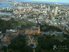 -悉尼塔旋转餐厅