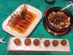 -誉八仙茶室酒楼(新天地店)
