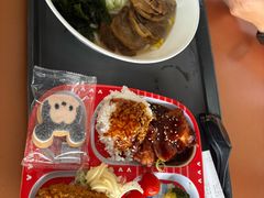 -彗星餐厅(香港迪士尼乐园)