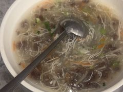 -新丁香海鲜酒店(银海商贸城店)