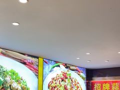 -川流不息·地道川菜·小龙虾(松东路店)