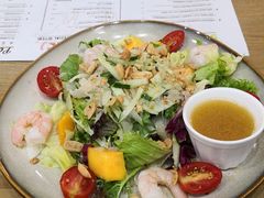 鲜柚芒果沙拉-HELLO 27 意面·沙拉·帕尼尼