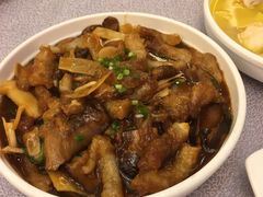 -山明水秀大饭店