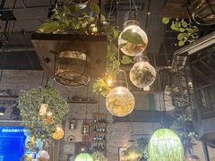 -临界音乐酒馆·小龙虾·江湖菜(华熙LIVE·鱼洞店)