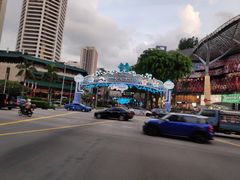 -詹爷爷乌节路街头冰淇淋