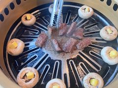 -炼火烤肉店