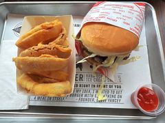 烟熏酱汉堡-FATBURGER 特富客汉堡(外交公寓店)