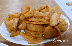 Szechuan Salted Wheat Crisps
