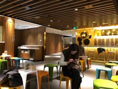 大堂-海底捞火锅鲜切牛肉主题店(长寿路店)