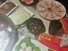-七秒鱼·斑鱼火锅(太阳城店)