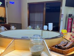 -新辣宴·湖南家常菜·商务聚餐(中粮创芯店)
