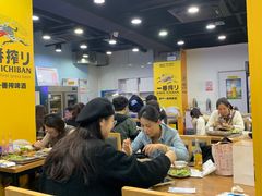 大堂-老虎滩大连海鲜烧烤(建邺云锦路总店)