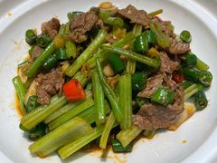 小炒牛肉-上关雪東北菜(中房金谊店)