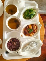 -菁幼月子会所(儿童医院店)