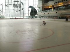 -冠军冰场CHAMPION RINK(凯德广场店)