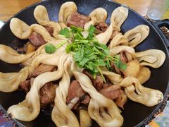 -八次方密云水库鱼粘卷子·熏鸽子·农家菜