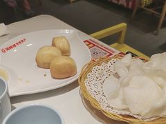 -何师傅美蛙鱼头(汉街店)