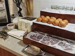 -珠海拱北口岸智选假日酒店