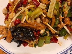 -东来土菜馆(民祥园路店)