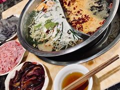 现划鳝鱼-储奇门鳝鱼火锅(总店)