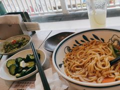 -康师傅私房牛肉面(马泉营奥莱店)