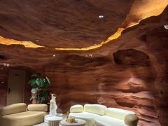 -幸栖洞穴设计酒店(成都春熙路店)