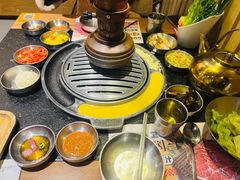 -GOGIYA·咕叽吖韩国传统烤肉店(东方新天地店)