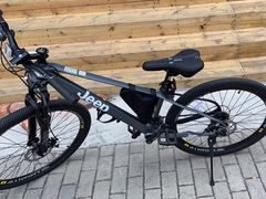 -道路口单车爱瓦士dahon大行