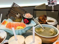 -皓景海鲜·地标美食(双月湾店)