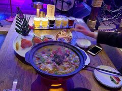 -爱啤精酿·民谣酒馆(滨江店)