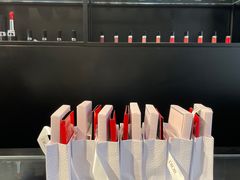 -Dior迪奥(上海世茂广场店)