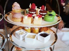 节日限定双人红丝绒下午茶-Salon de Ville浦江汇(上海外滩华尔道夫酒店店)