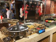 自助取餐区-怡咖啡海鲜自助餐厅(浦东香格里拉店)