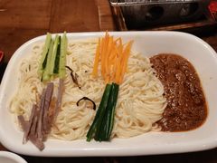 -雀舞云南菜(天津天河城购物中心店)