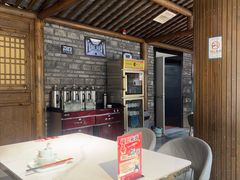 -乔家小院•非遗驴肉•本地小海鲜(滨河路店)
