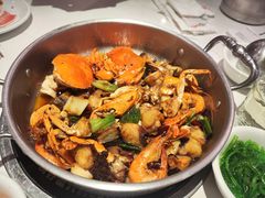 -七欣天香辣蟹火锅(闵行浦江欢乐颂店)