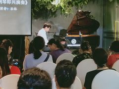 -北京圣典成人钢琴俱乐部(德思勤店)