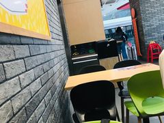 用餐区-麦当劳(龙湖北京大兴天街店)
