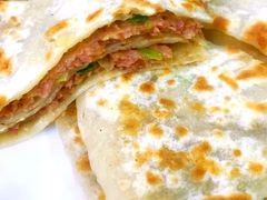 -溢心园香河肉饼总店
