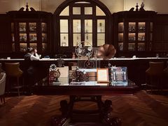 -LONG BAR 廊吧(外滩华尔道夫酒店)