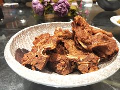 -95号酱骨·一块豆腐(展春园西路店)