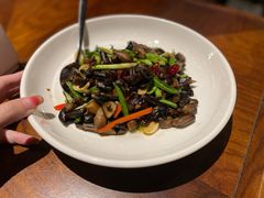 爆炒鸡枞菌-杭州雅谷泉山庄酒店-餐厅