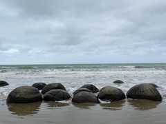 -摩拉基大圆石