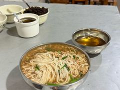 -正宗杨记普洱酸醋米线(总店)