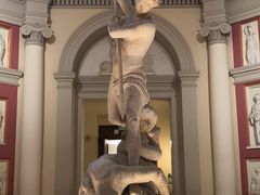 -UCL Main Library
