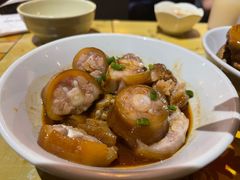 -琥珀老六龙虾(四里河店)